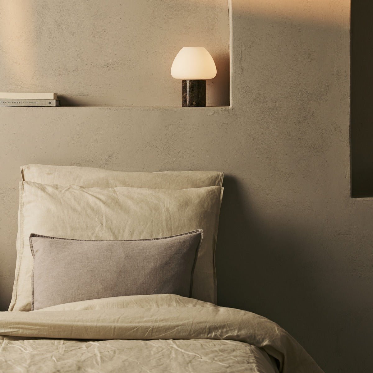 Licht Lampen Möbel SONVELIA Schlafzimmer