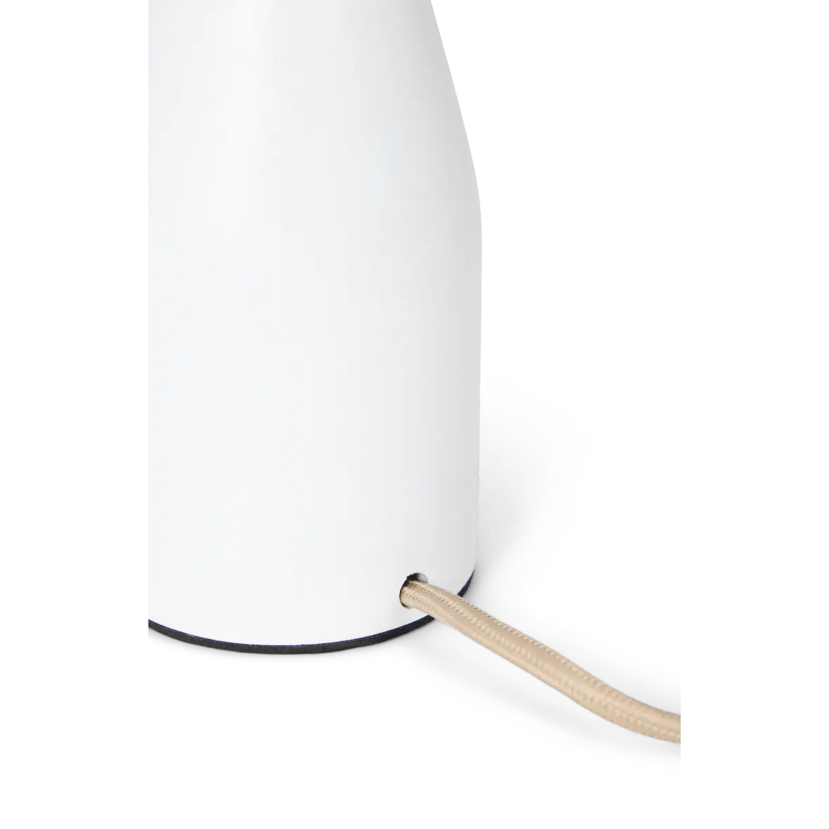 Nachttischlampe aus weißem Metall