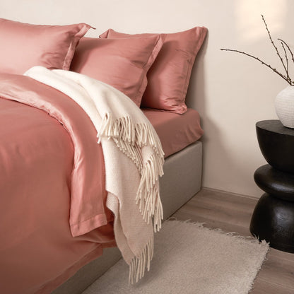 Luxuriöse TENCEL™ Lyocell Satin Bettwäsche - seidig-weich & atmungsaktiv (Terra Pink)