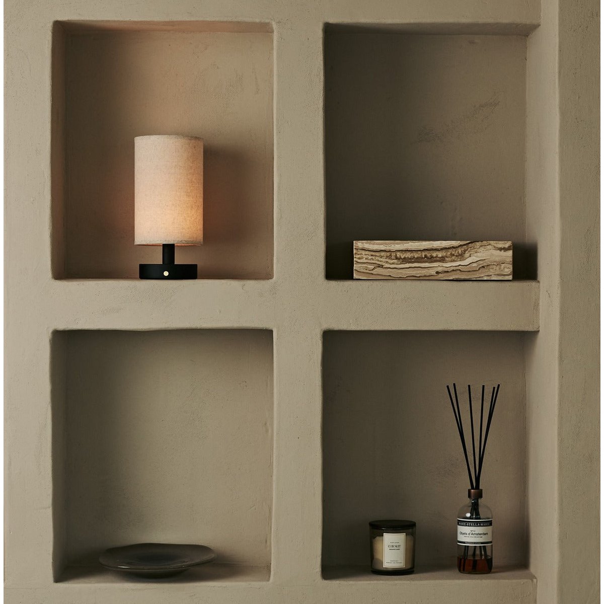 Lampe aus Holz mit Dimmfunktion (schwarz)