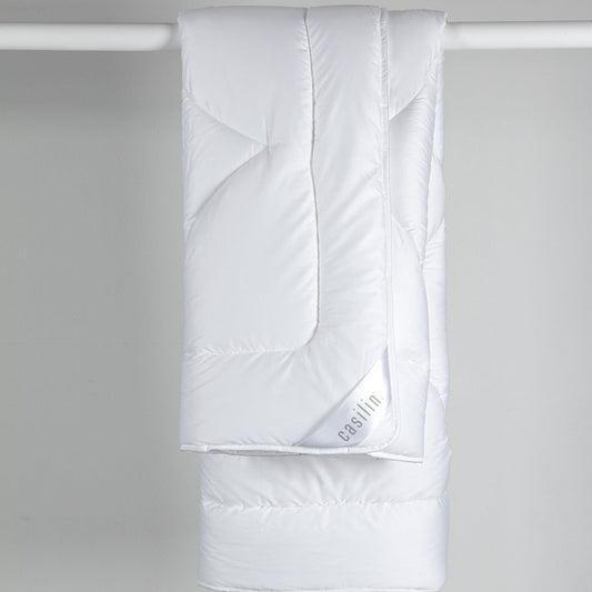 4-Jahreszeiten-Bettdecke (zwei Bettdecken mit Druckknöpfen) mit Tencel-Satin-Bezug (Satin Duo)