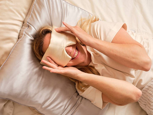 Schlafmaske aus 100% Seide für tiefen Schlaf | Champagner (Nachtmaske, Stirnband)