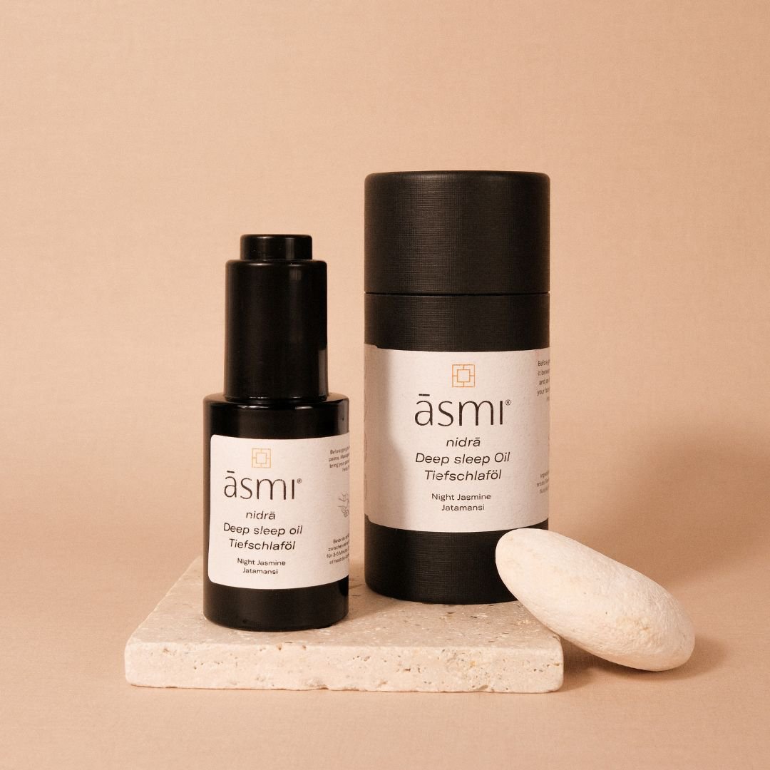 Ayurvedisches Nidra Tiefschlaföl - 100 % natürliche Himalaya-Kräuter für erholsamen Schlaf (30 ml)
