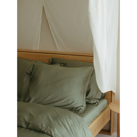 Kissenbezug Öko Bambus - weich, atmungsaktiv & hautfreundlich (olivgrün)