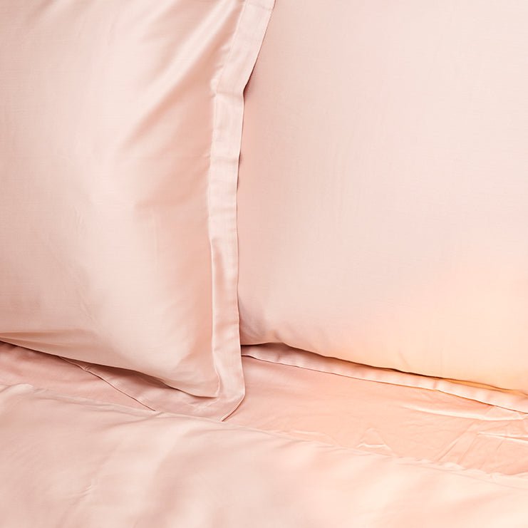 Kissenbezug Öko Bambus - weich, atmungsaktiv & hautfreundlich (Powder Pfirsich)